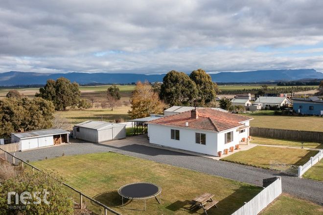 Picture of 11 Saundridge Road, CRESSY TAS 7302