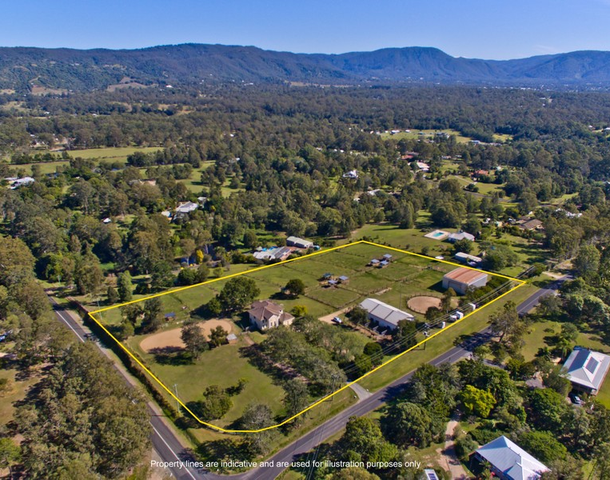 1 Richards Road, Camp Mountain QLD 4520