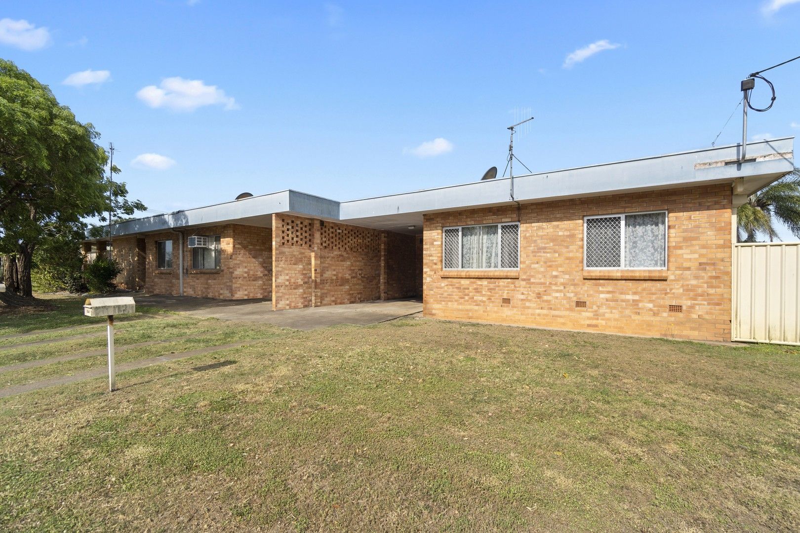 2 bedrooms Apartment / Unit / Flat in 3/42 Glenmorris Street NORVILLE QLD, 4670