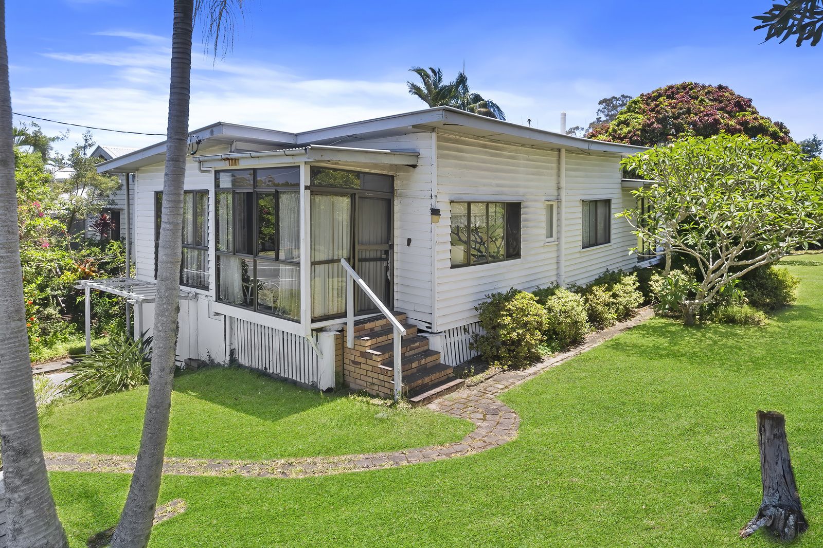 66 Moorindil Street, Tewantin QLD 4565, Image 2