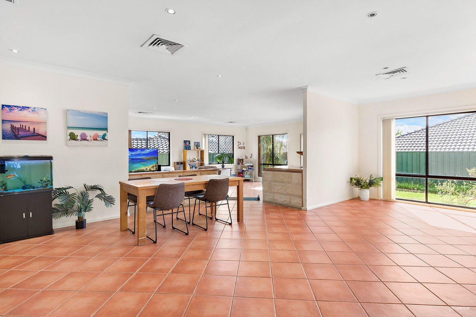 9 Basswood Crescent, Fletcher NSW 2287, Image 0