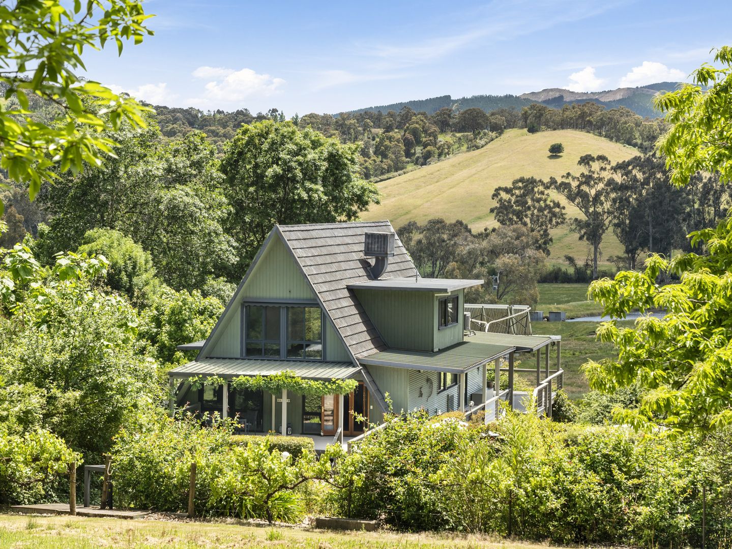 514 Buffalo Creek Road, Myrtleford Property History & Address