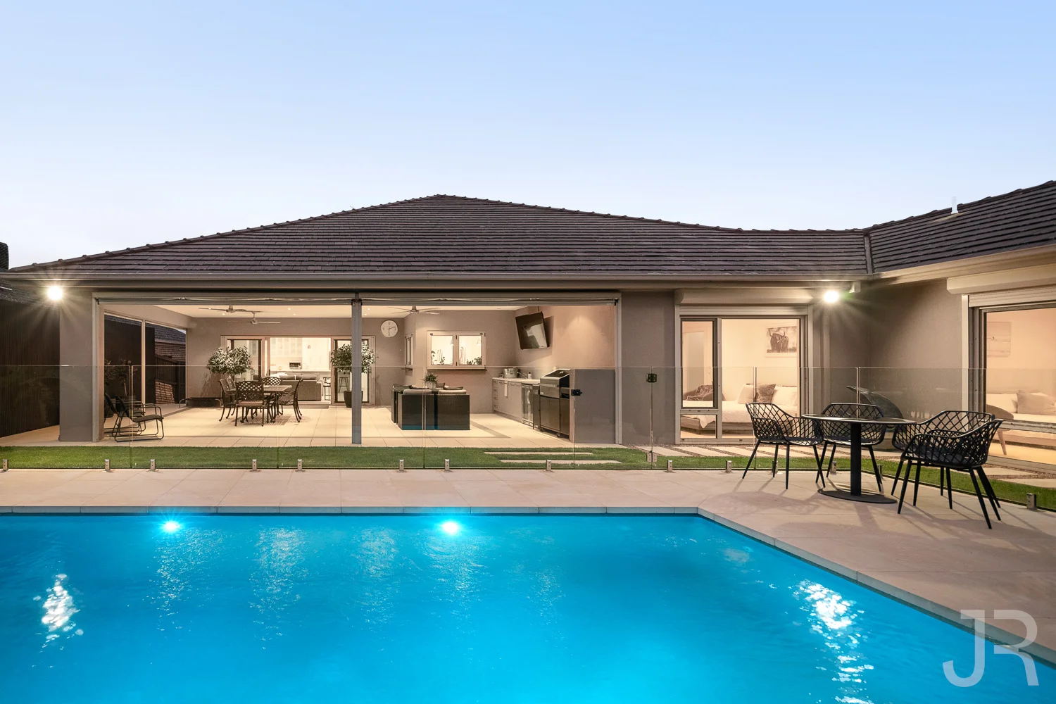 Primary image of 30 Sheldon Drive, Berwick VIC 3806