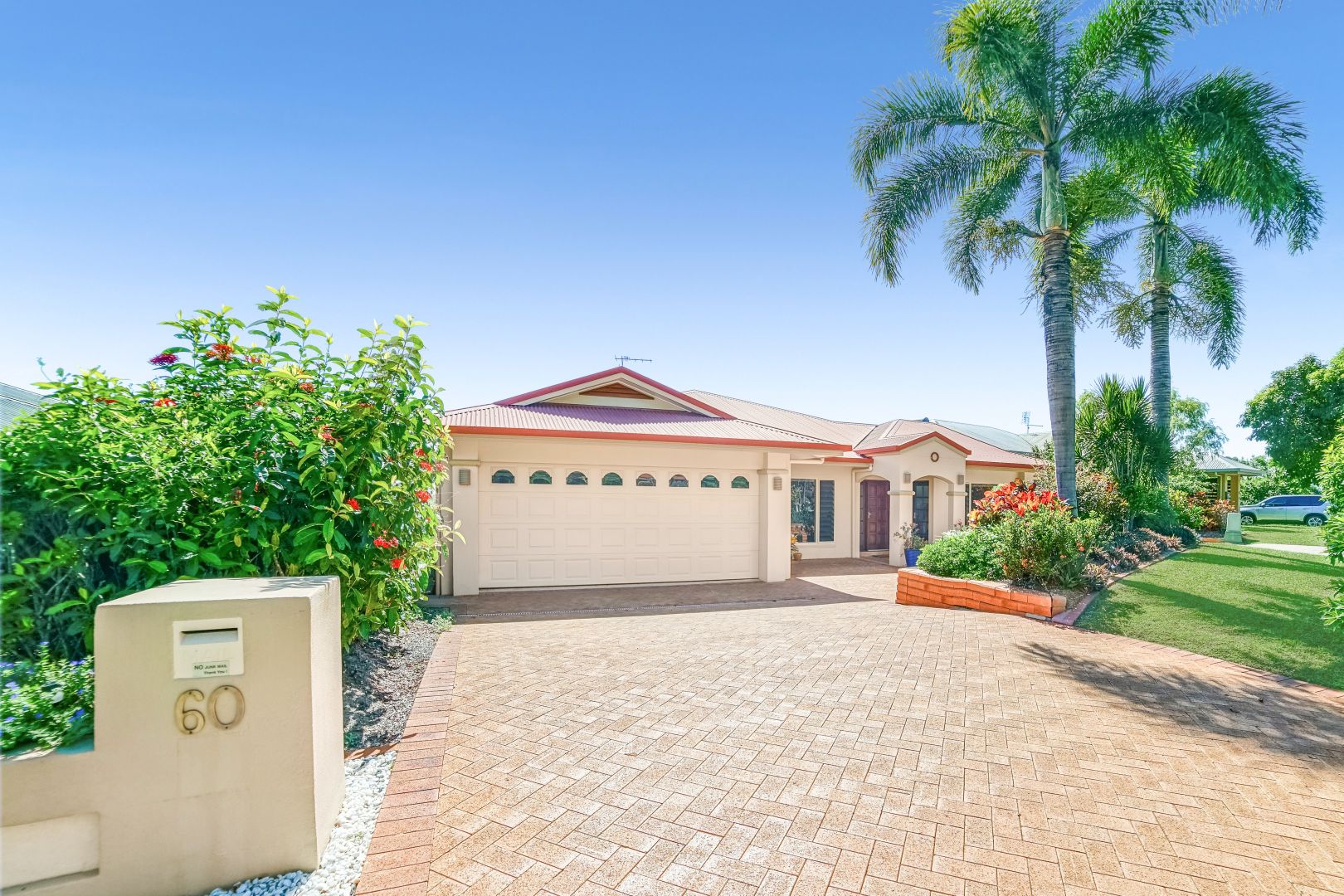 60 Daphne Street, Redlynch QLD 4870 House For Rent 745 Domain