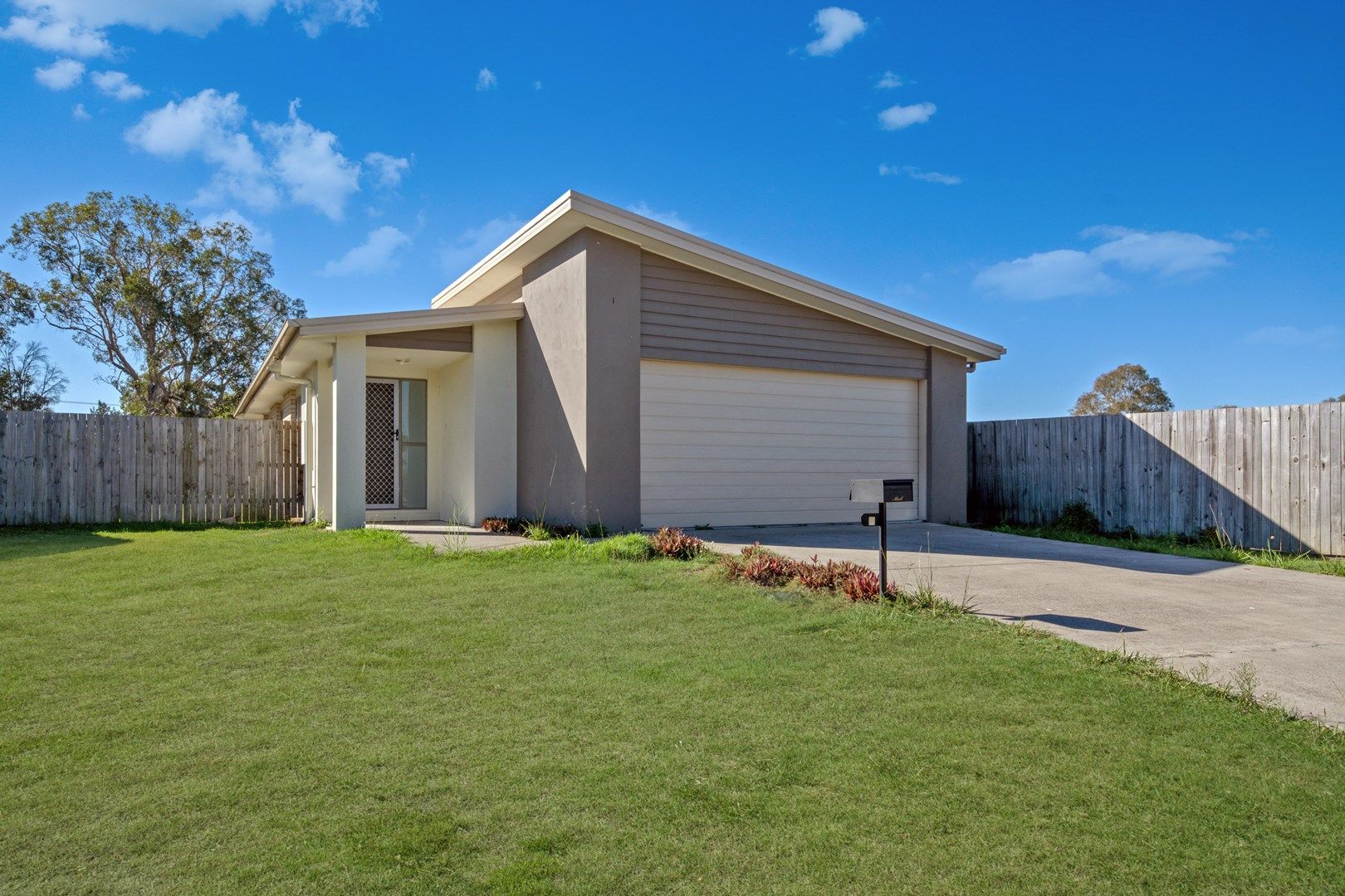 2 Russo Court, Rothwell QLD 4022, Image 0