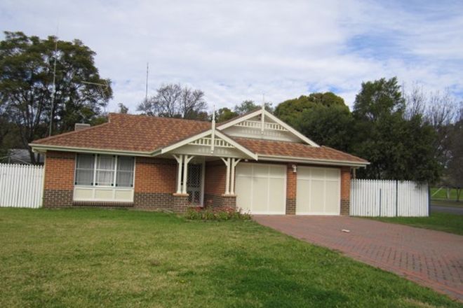 Picture of 8 Brennan Place, RAVENSWOOD NSW 2824