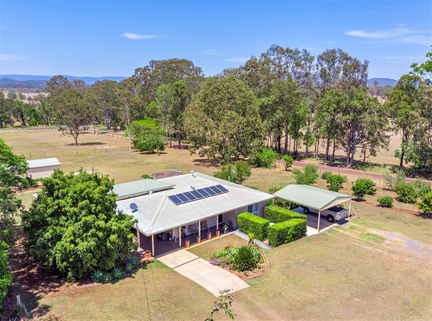 4 Limestone Dr, Widgee QLD 4570, Image 1