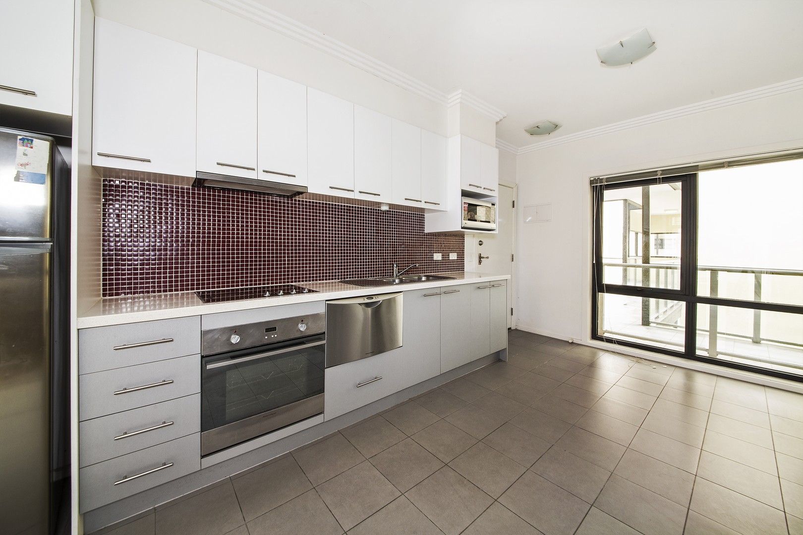 2 bedrooms Apartment / Unit / Flat in 152/115 Neerim Road GLEN HUNTLY VIC, 3163