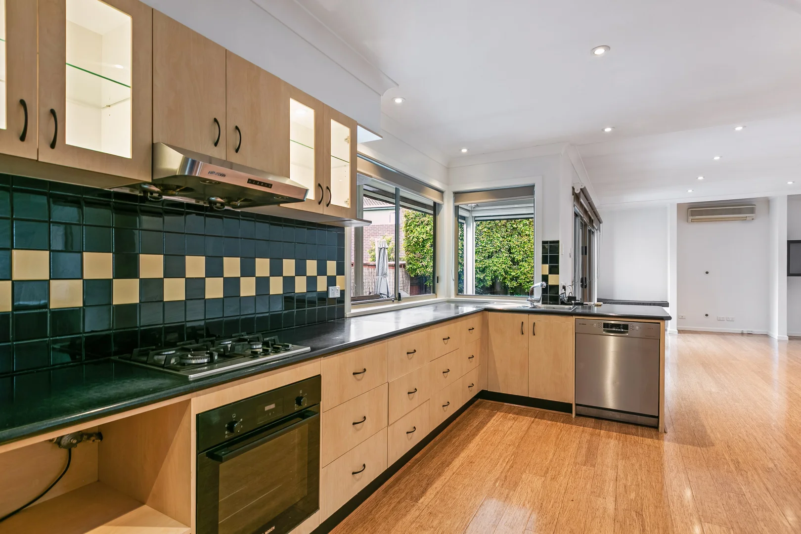 Additional image 10 of 14 Coral Street, Heidelberg West VIC 3081