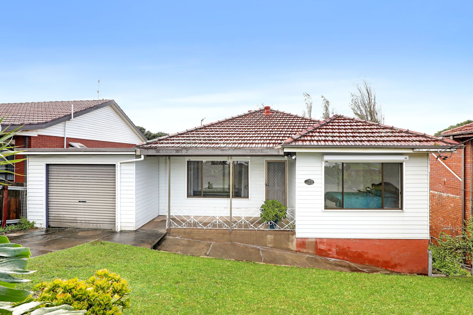 61 Denise Street, Lake Heights NSW 2502, Image 1