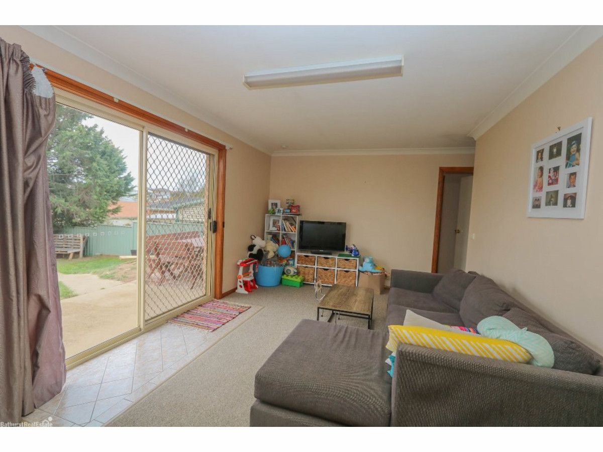 3 Jagoe Drive, Kelso NSW 2795, Image 2