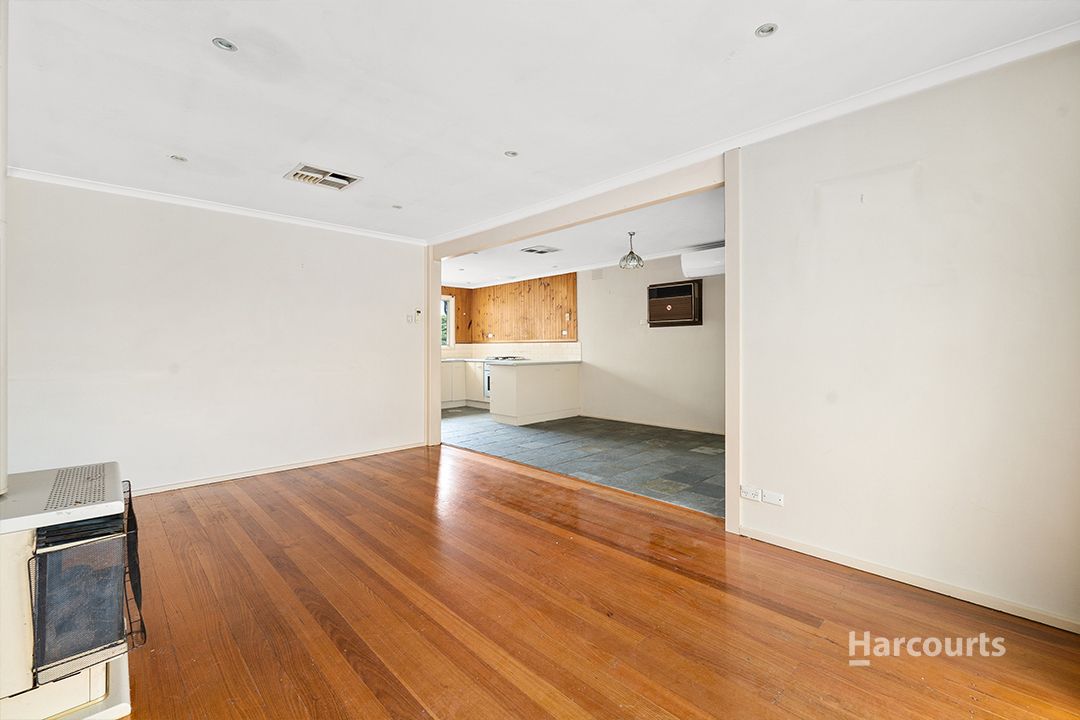 7 Gunns Road, Hallam VIC 3803, Image 2