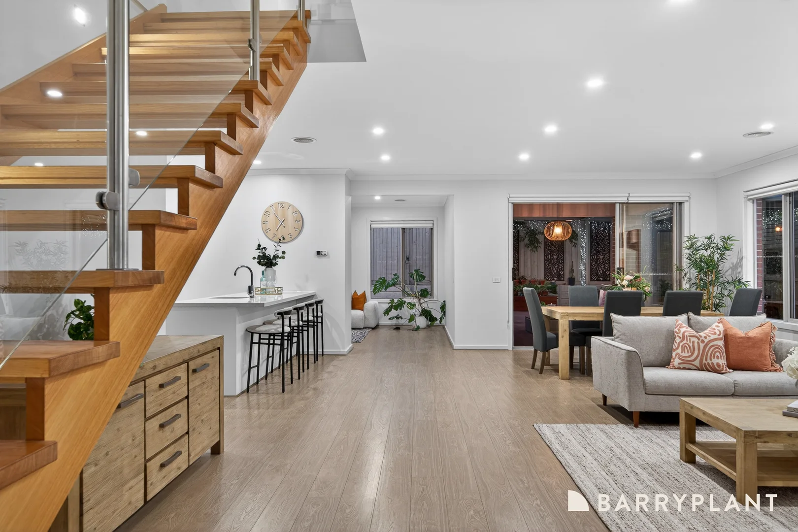 Additional image 4 of 16 Aintree Close, Clyde VIC 3978