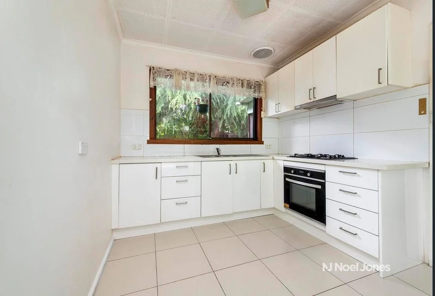 Additional image 3 of 10 Seares Dr, Ringwood East VIC 3135