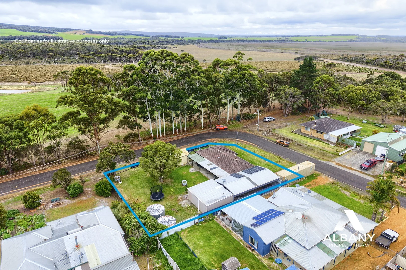 Primary image of 17 Green Street, Manypeaks WA 6328