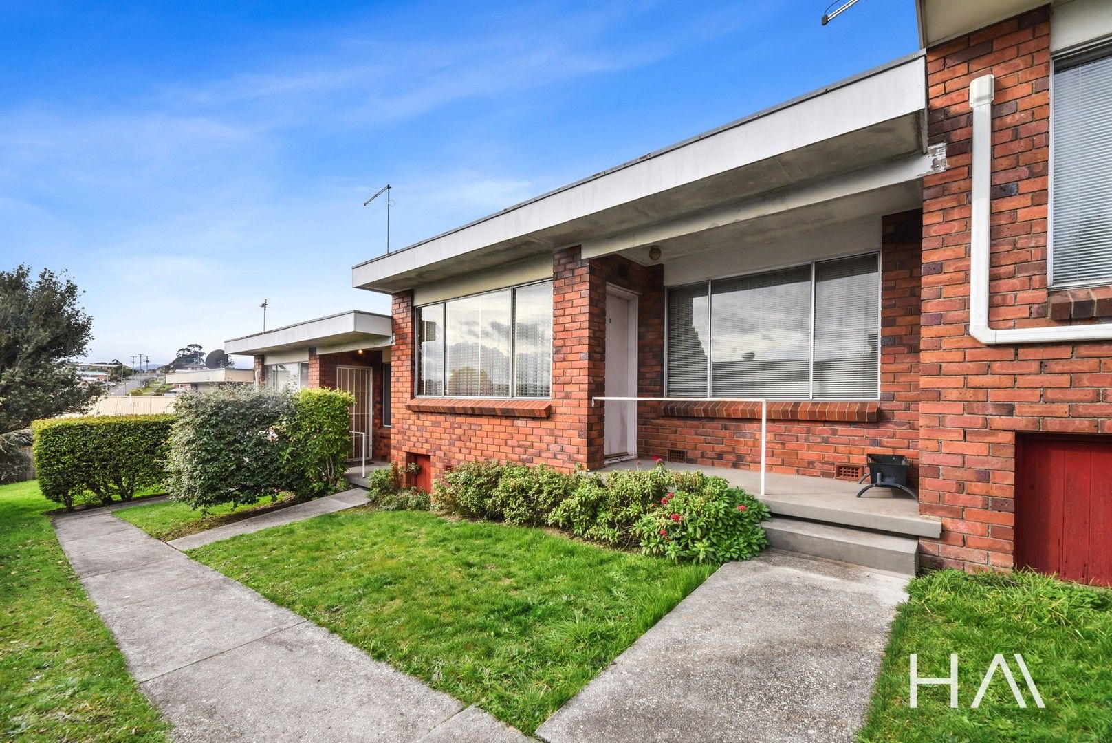 2/4 Albert Street, Youngtown TAS 7249, Image 0