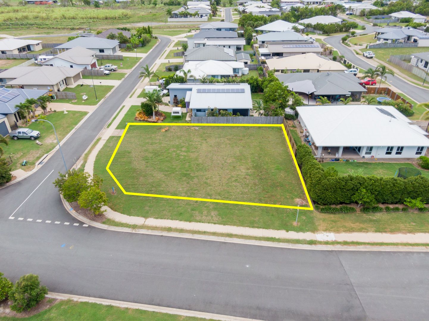 2 Tamarind Crescent, Proserpine QLD 4800, Image 2