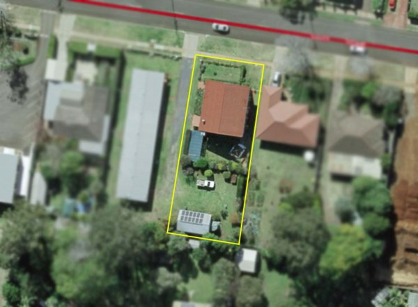 122B South Street, Centenary Heights QLD 4350