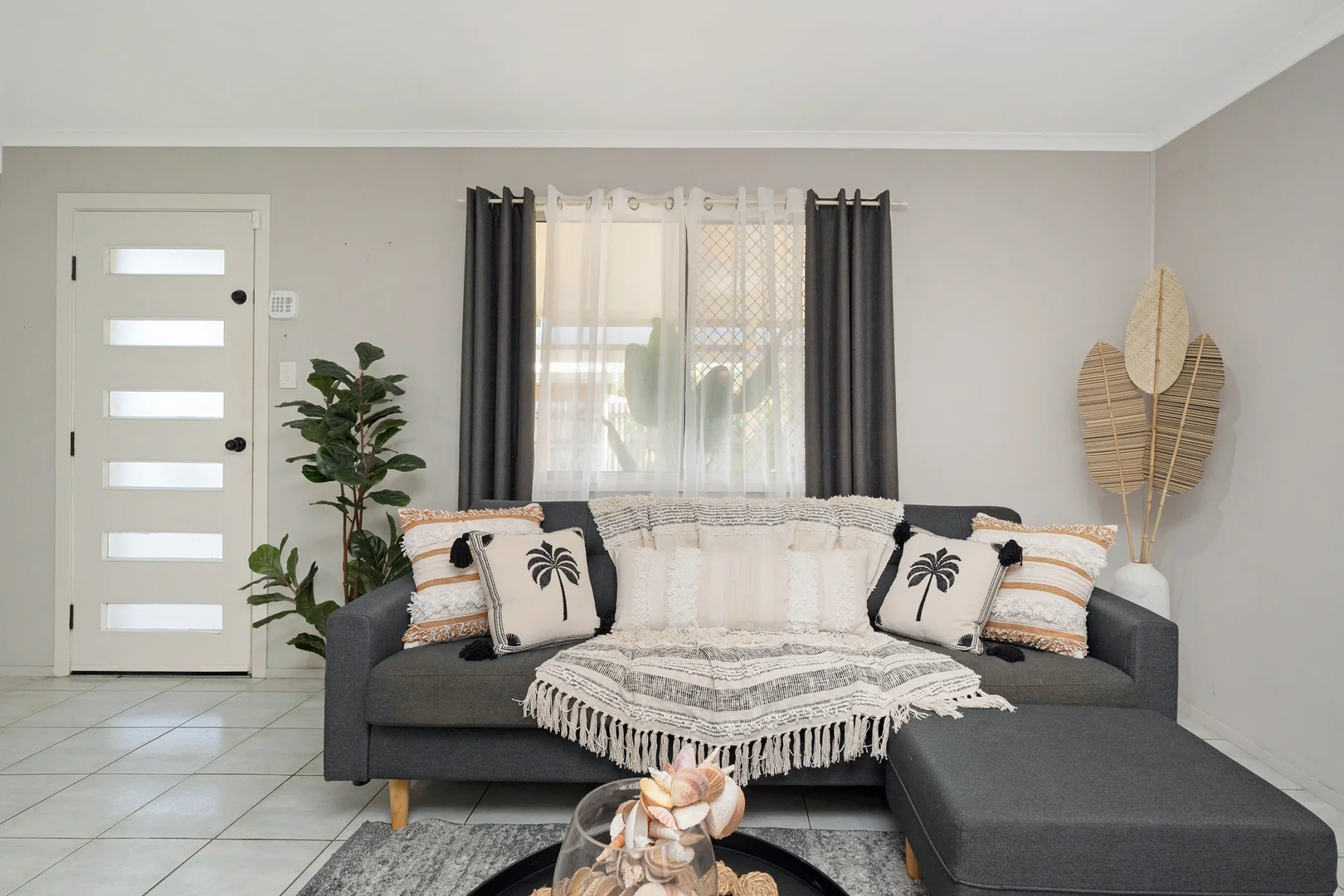 Additional image 4 of 8 Josephine Crescent, Rasmussen QLD 4815