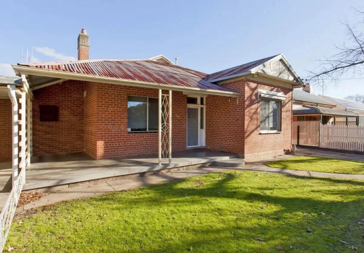 Primary image of 1/517 Crisp Street, Albury NSW 2640