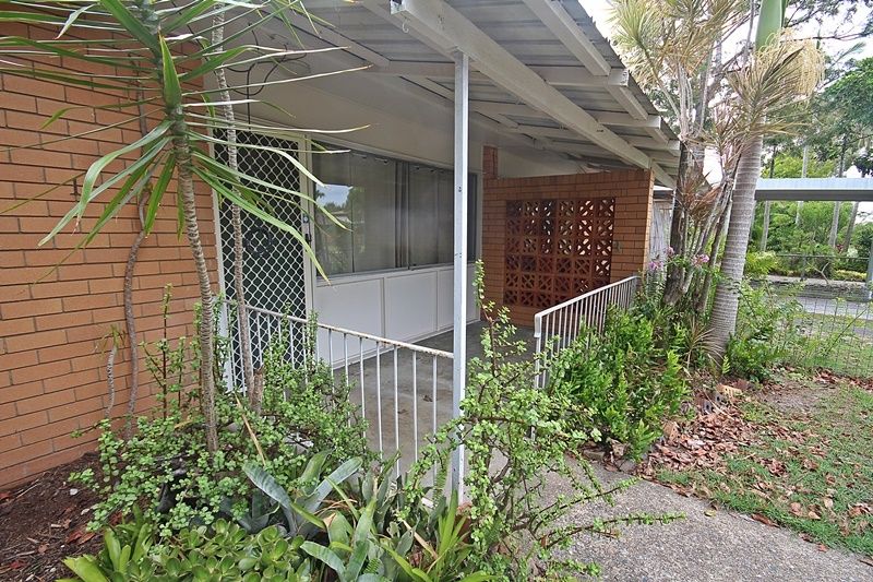 2 bedrooms Apartment / Unit / Flat in 1/16 Hazell Avenue BANKSIA BEACH QLD, 4507