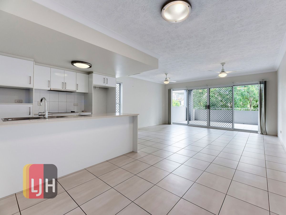 8/20 Noble Street, Clayfield QLD 4011, Image 2