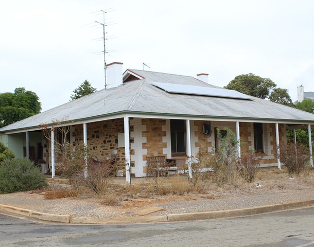 11 Newark Street, Saddleworth SA 5413