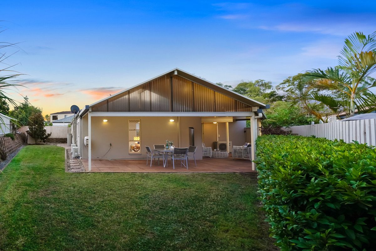 27 Olympic Place, Sinnamon Park QLD 4073, Image 2