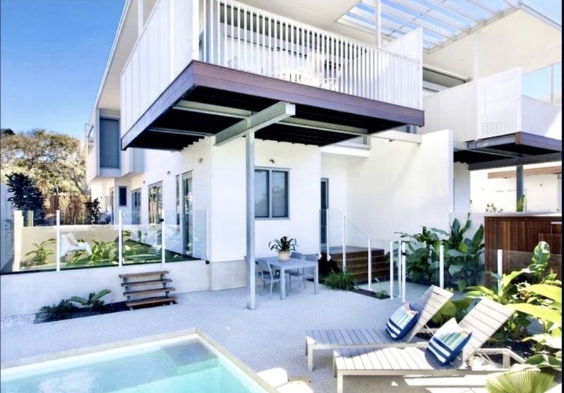 4 bedrooms Semi-Detached in 2/22 Tristania Drive MARCUS BEACH QLD, 4573