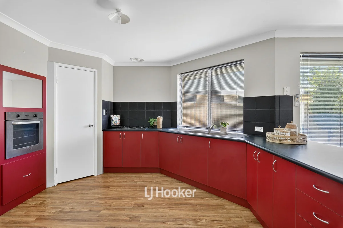 Additional image 10 of 31 Carbine Loop, Millbridge WA 6232