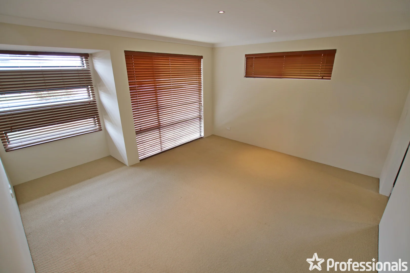 Additional image 4 of 4 Douro Terrace, Canning Vale WA 6155