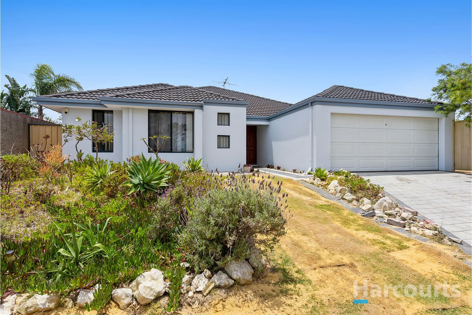 4 bedrooms House in 11 Hamilton Court YANCHEP WA, 6035