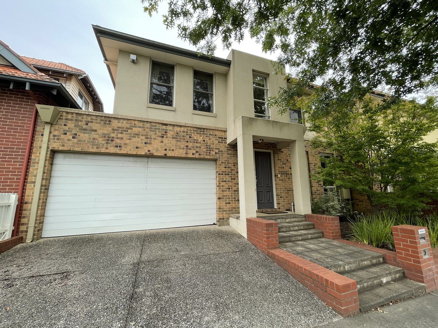 3 bedrooms Townhouse in 2/24 Dickens Street GLEN IRIS VIC, 3146