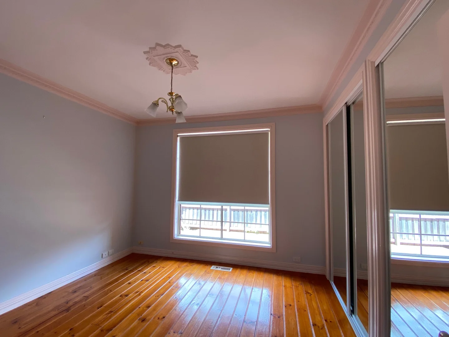 Additional image 5 of 2/27 Leamington Street, Reservoir VIC 3073