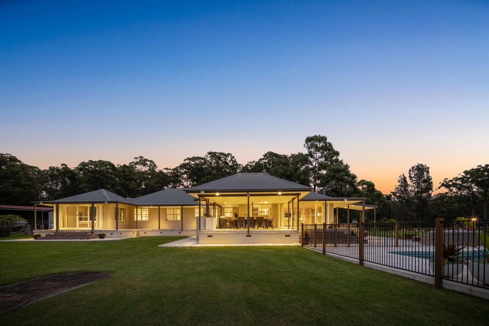 242 Dairy Road, The Oaks NSW 2570