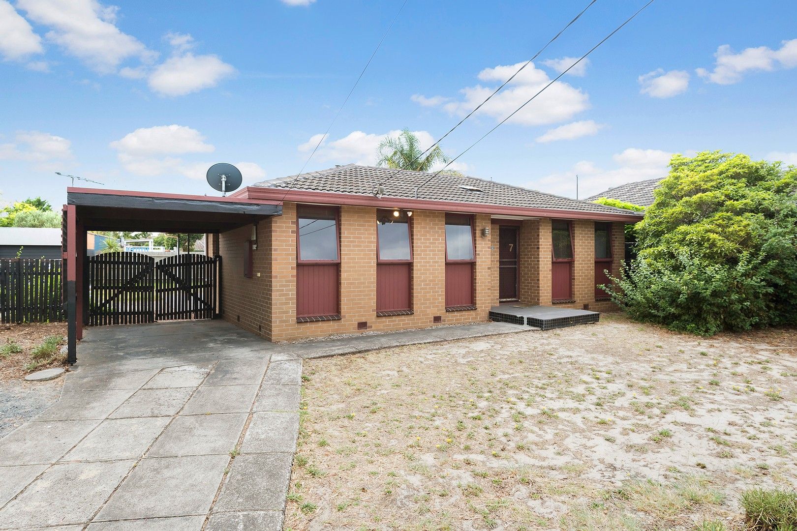 3 bedrooms House in 7 Lynn Street SEAFORD VIC, 3198