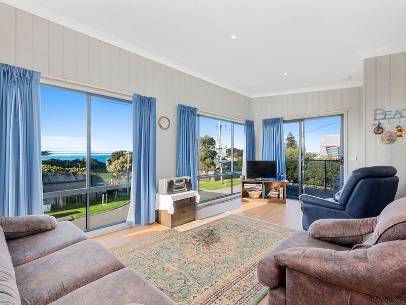 35 Casino Avenue, Apollo Bay VIC 3233, Image 1