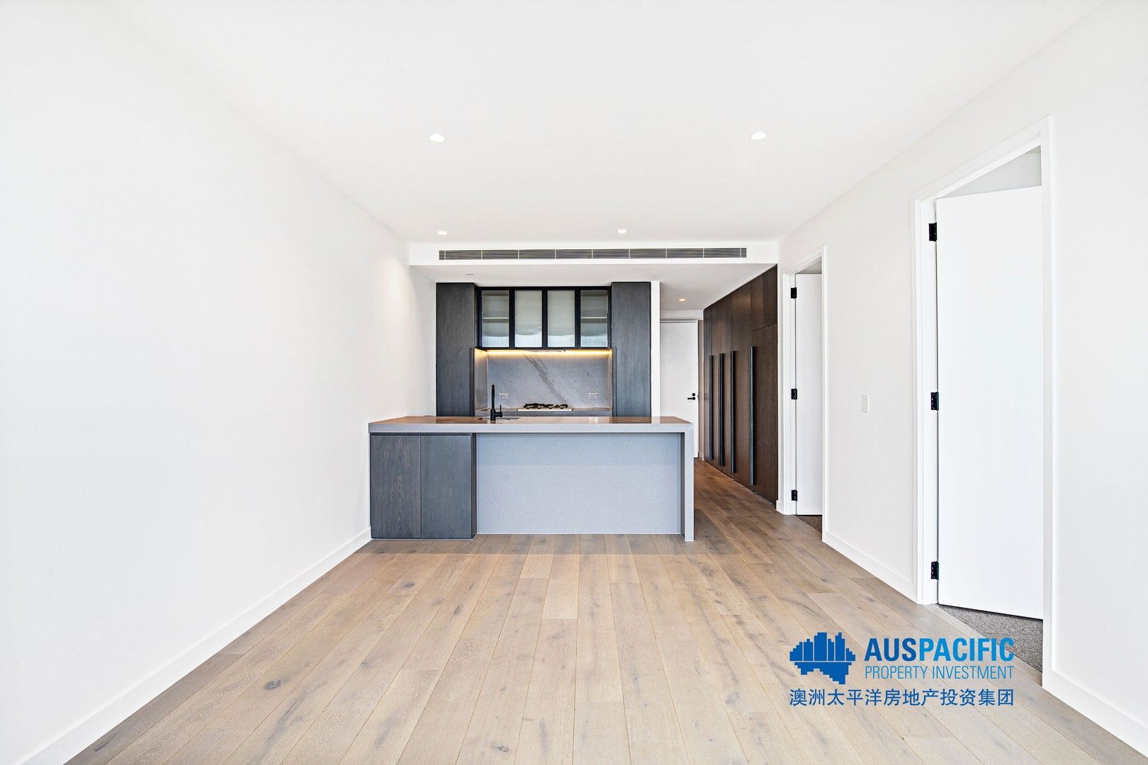 2 bedrooms Apartment / Unit / Flat in 4801/464 Collins Street MELBOURNE VIC, 3000