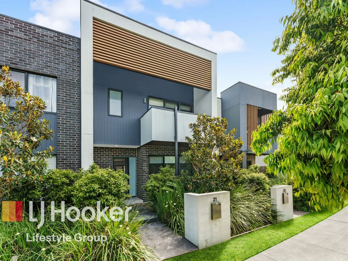 21 Revell Street, Oran Park NSW 2570