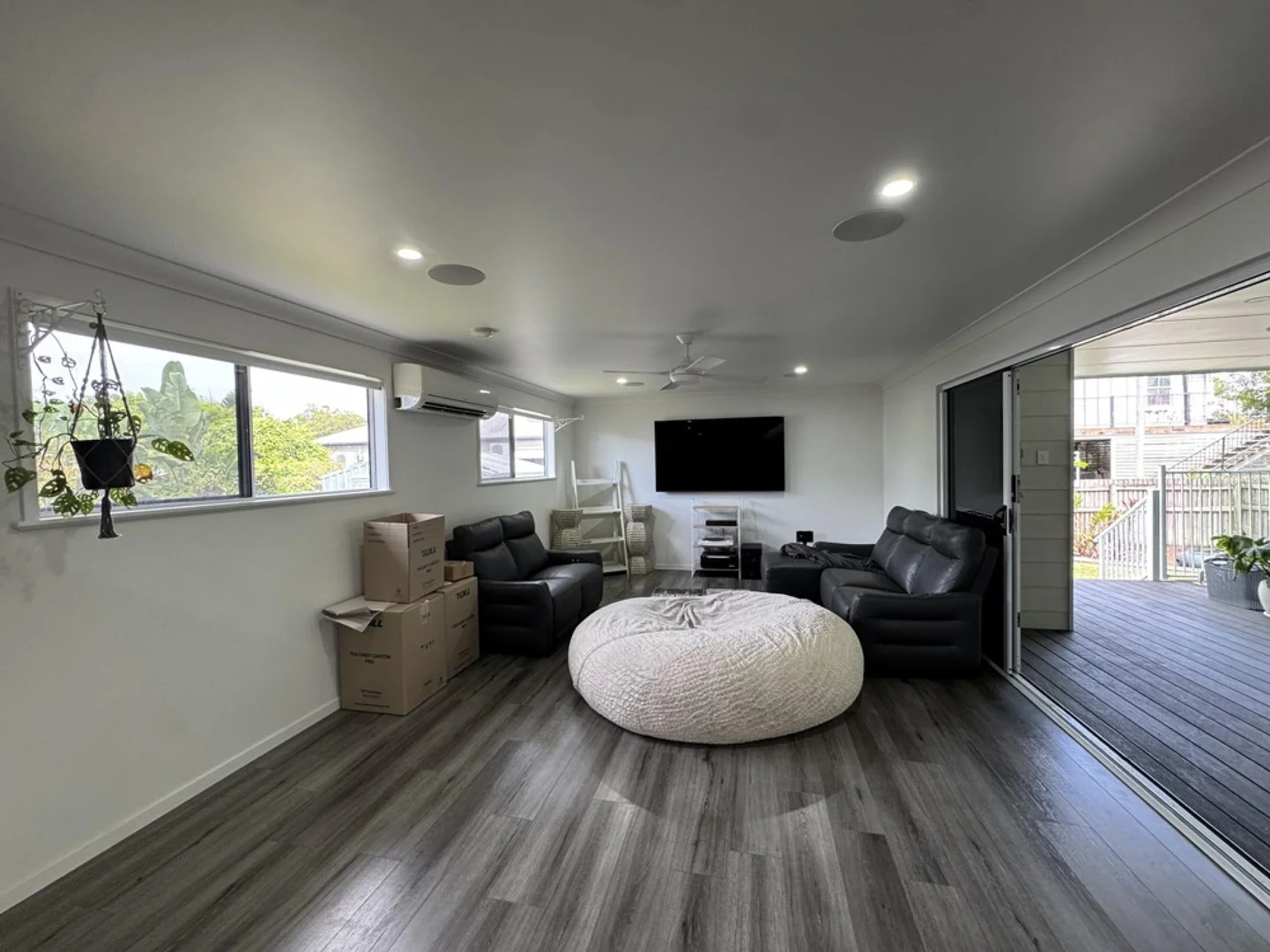 Additional image 11 of 91 Railway Avenue, Railway Estate QLD 4810