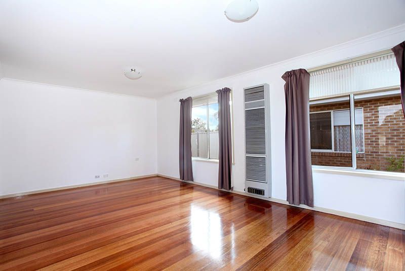 1/12 Ventnor Crescent, COOLAROO VIC 3048, Image 2