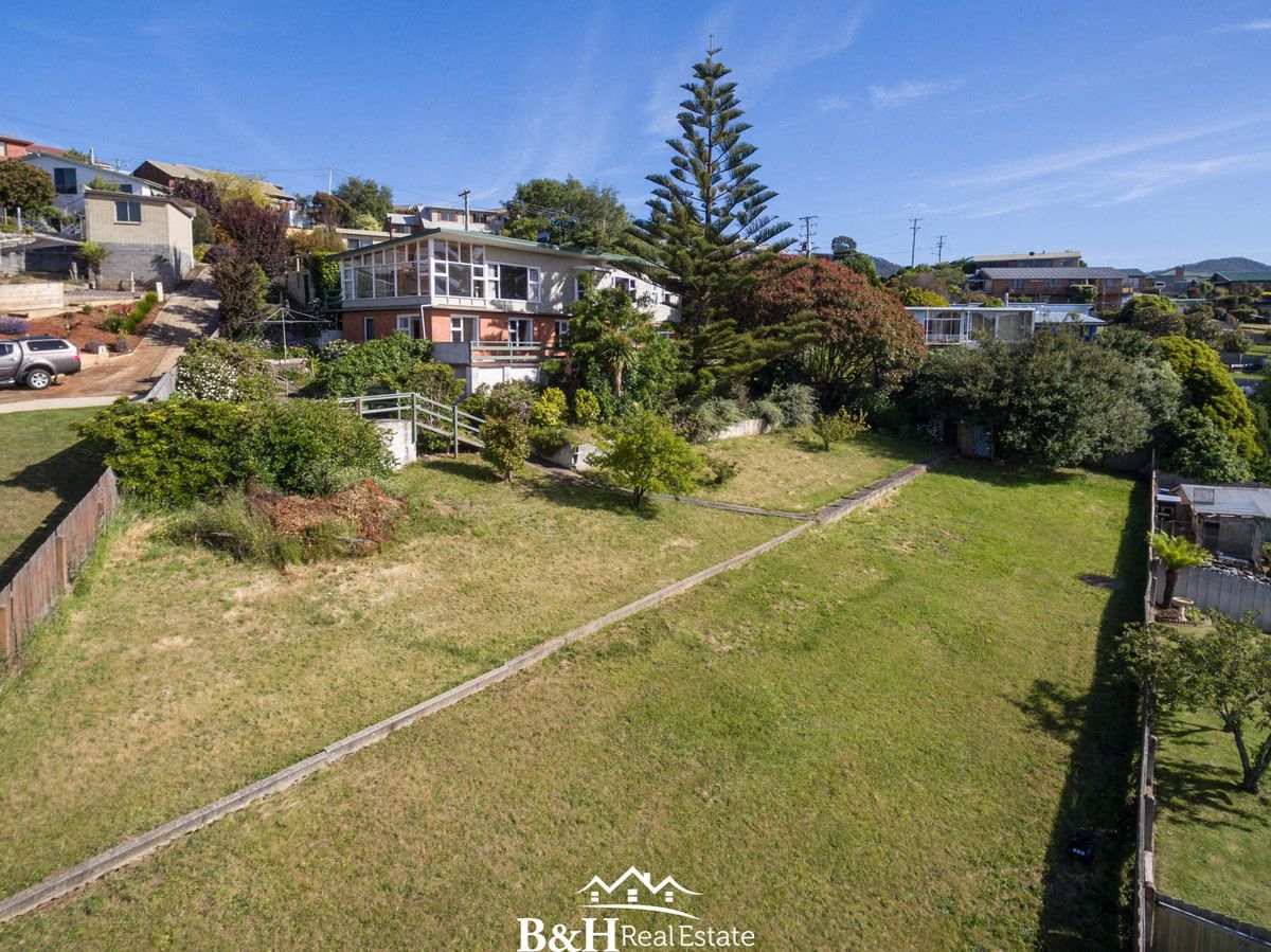 21 Quinn Street, Penguin TAS 7316, Image 1