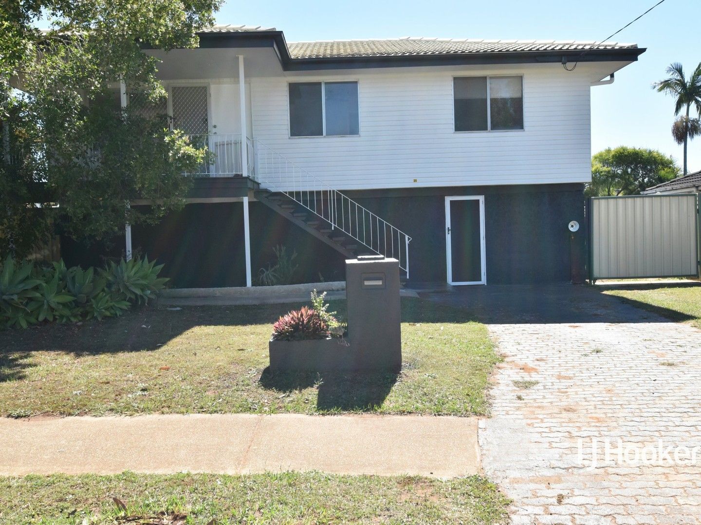 5 bedrooms House in 35 Ladybird Street KALLANGUR QLD, 4503