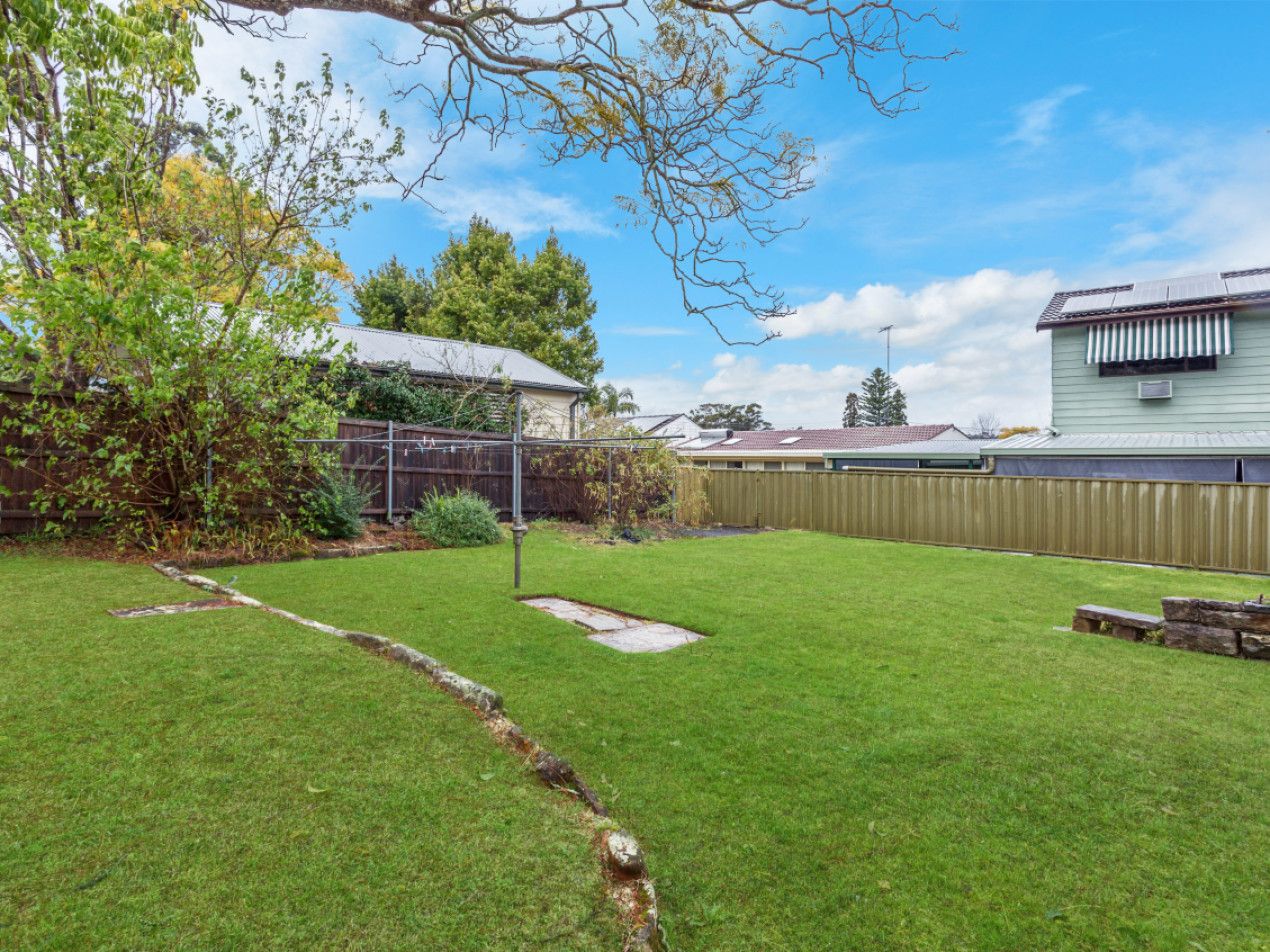 42 Stephen Street, Hornsby NSW 2077, Image 2