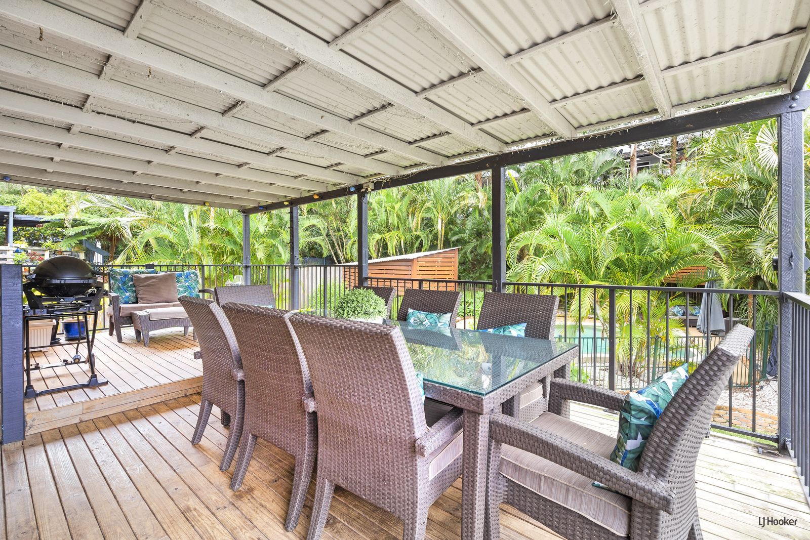 9 Lucania Street, Currumbin Waters QLD 4223, Image 1