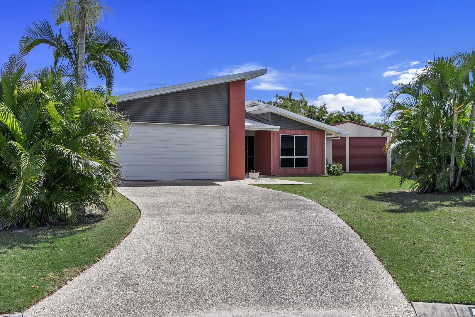 13 Krista Court, Burrum Heads QLD 4659