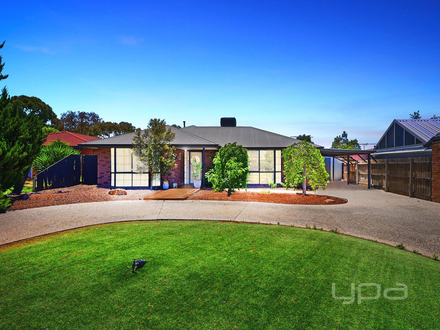 15 Kimburra Court, Kurunjang VIC 3337, Image 0