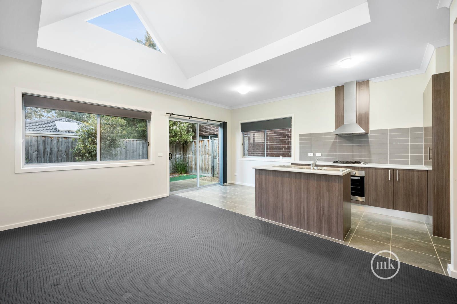 17 Alphie Way, Doreen VIC 3754, Image 2