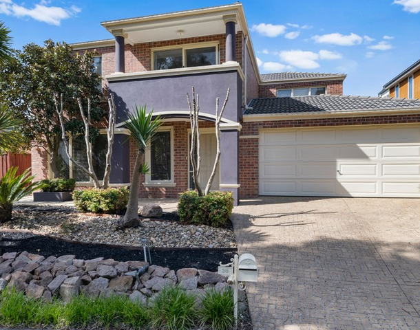 38 Thornley Drive, Berwick VIC 3806