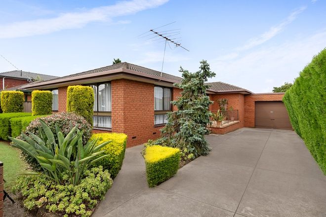 Picture of 18 Nicholson Crescent, BELL PARK VIC 3215
